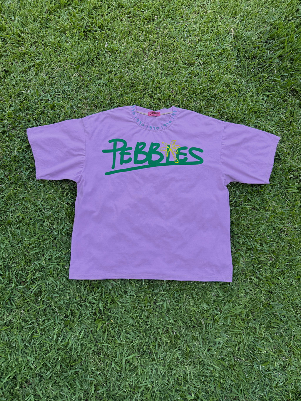 The Pebbles Tee (Adults) (orders made after 10am Qld time on the 25th Feb won’t be shipped until Tuesday due to being away for a family event, thank you x)